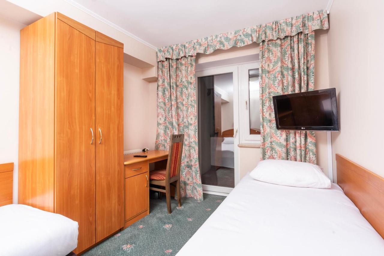 Hotel Victory Home Warszawa Eksteriør billede