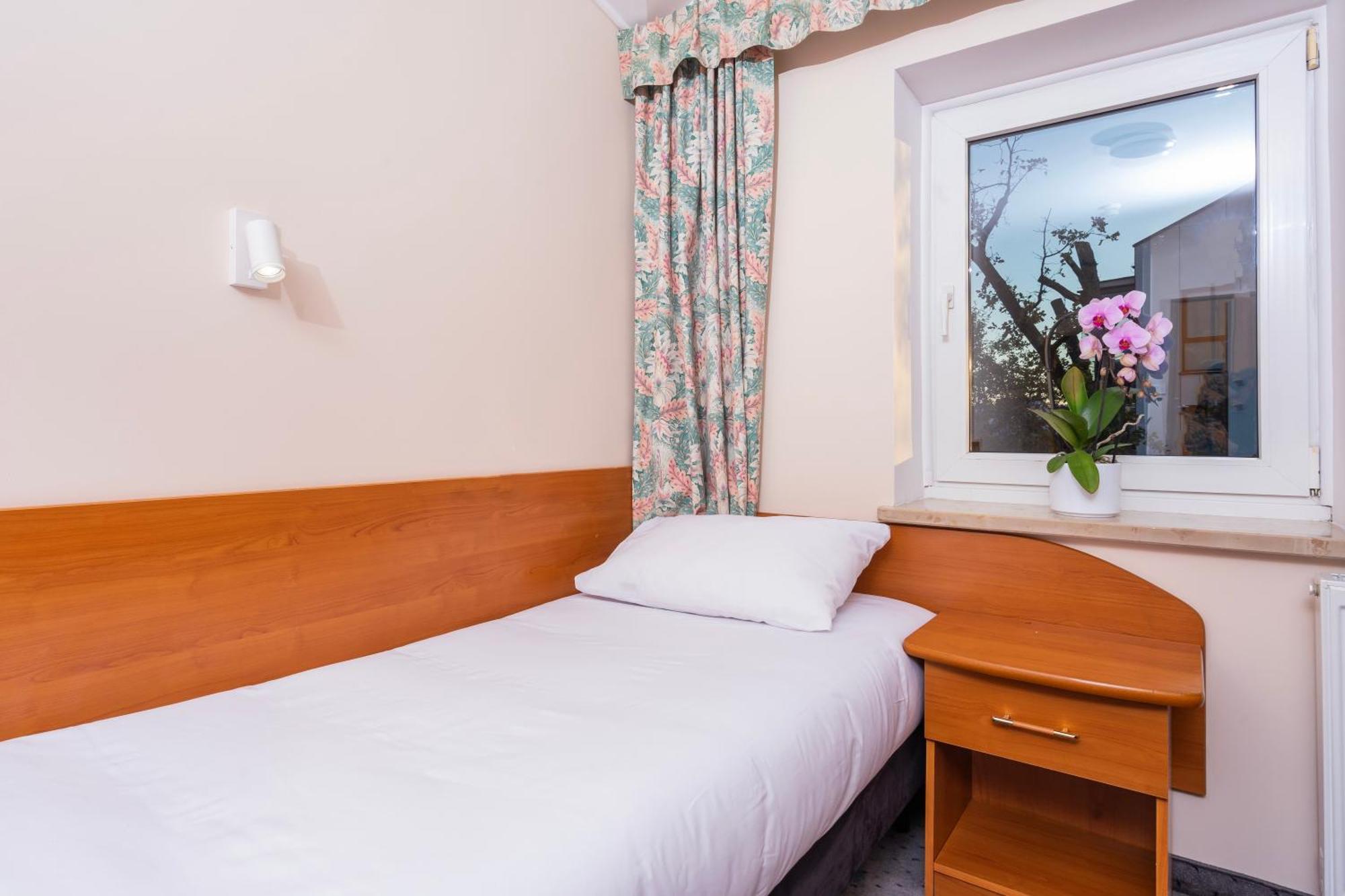 Hotel Victory Home Warszawa Eksteriør billede