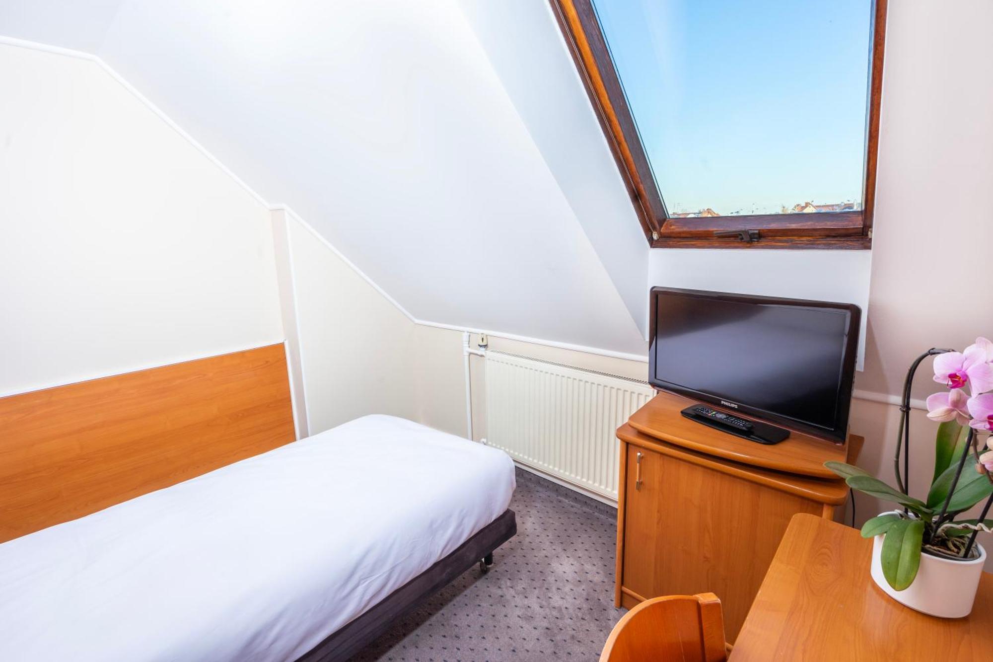 Hotel Victory Home Warszawa Eksteriør billede